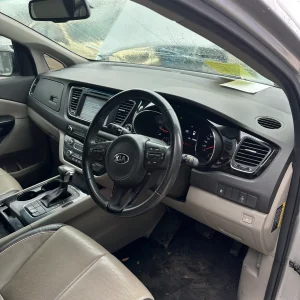 Kia Carnival 2018 Silver Auto Diesel