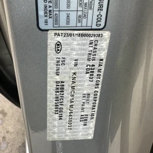 Kia Carnival 2018 Silver Auto Diesel
