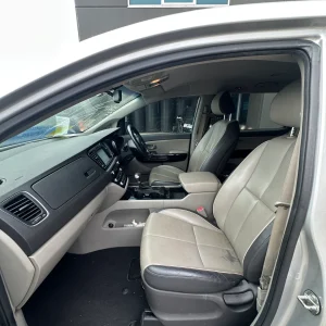 Kia Carnival 2018 Silver Auto Diesel