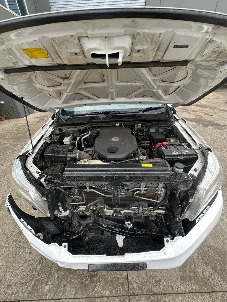 Nissan Navara 2018 White Man Diesel