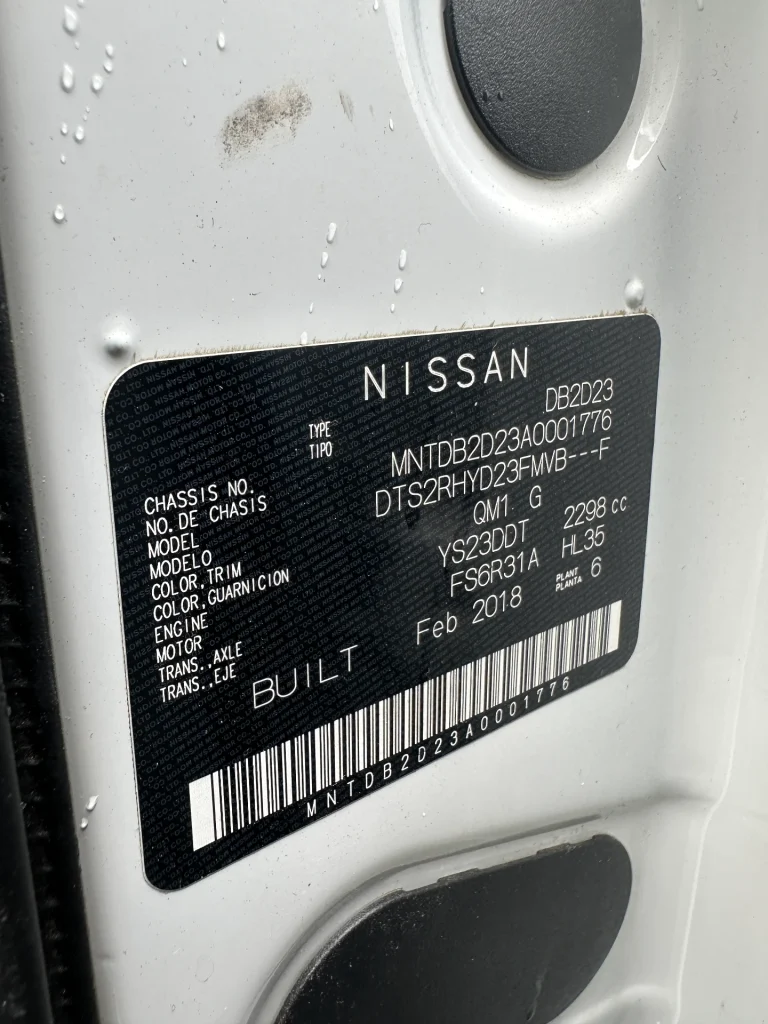 Nissan Navara 2018 White Man Diesel