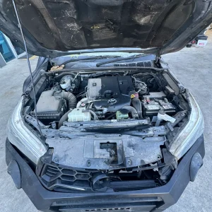 Toyota Hilux 2018 Grey Auto Diesel