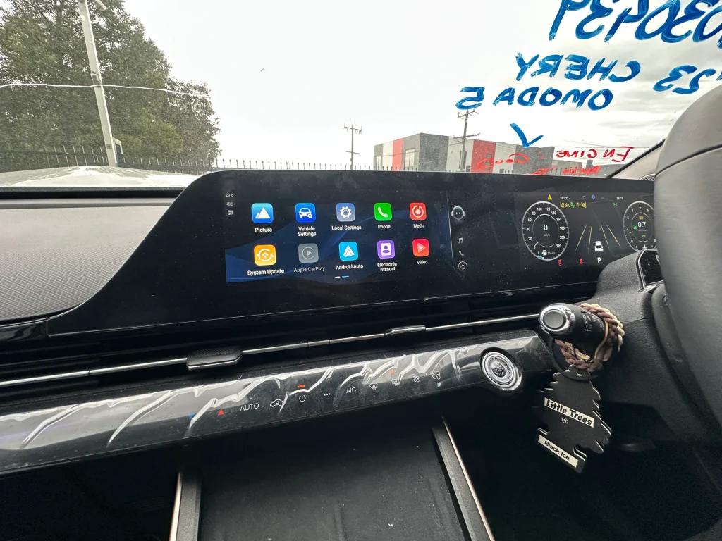 Chery Omoda 5 2023 Silver Auto Petrol