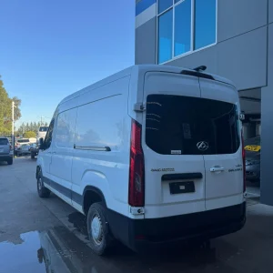 LDV Deliver 9 2023 White Auto Diesel