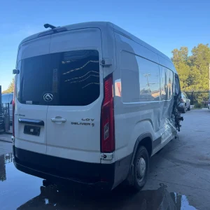 LDV Deliver 9 2023 White Auto Diesel