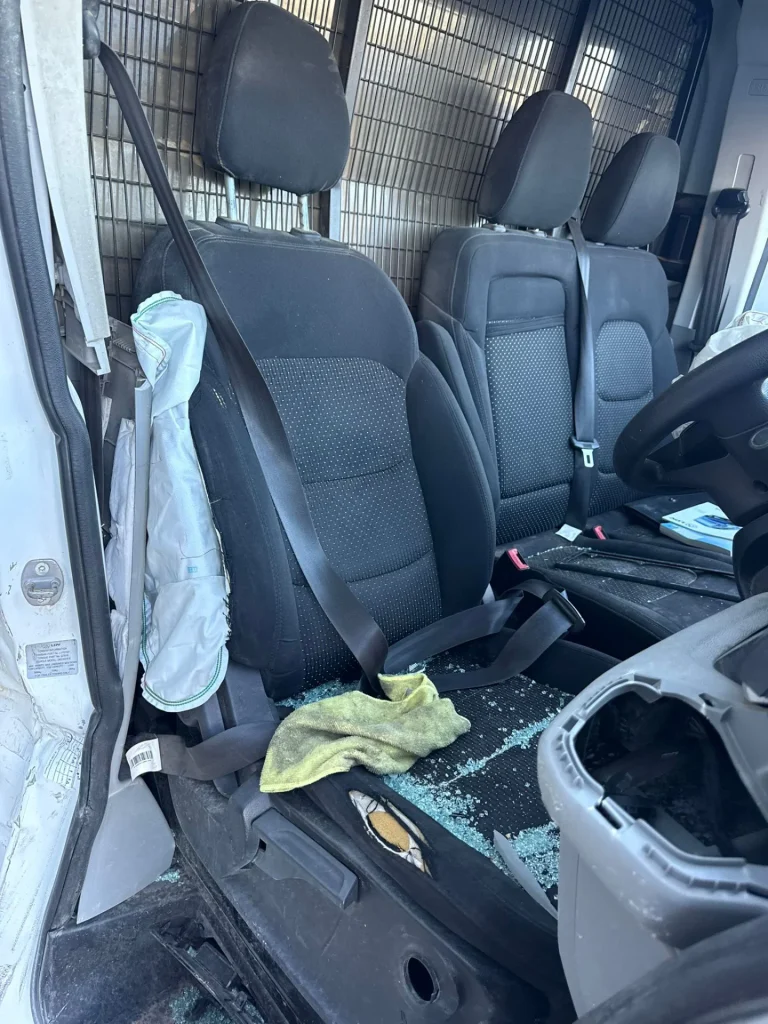 LDV Deliver 9 2023 White Auto Diesel