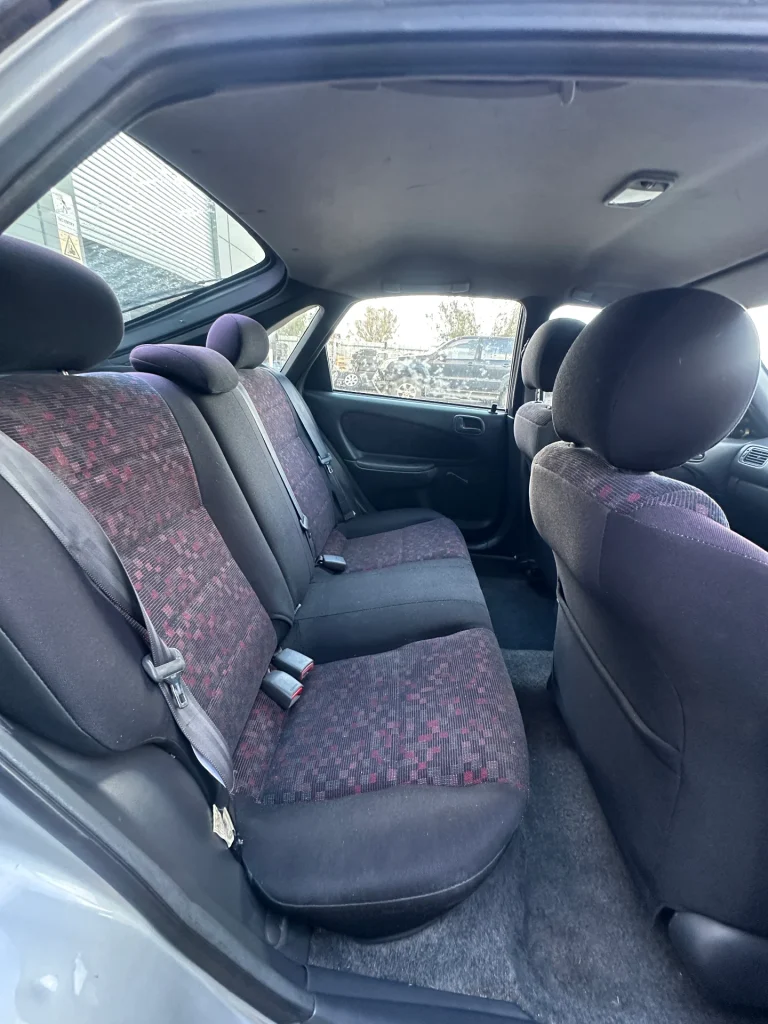 Toyota Corolla 2001 Silver Auto Petrol