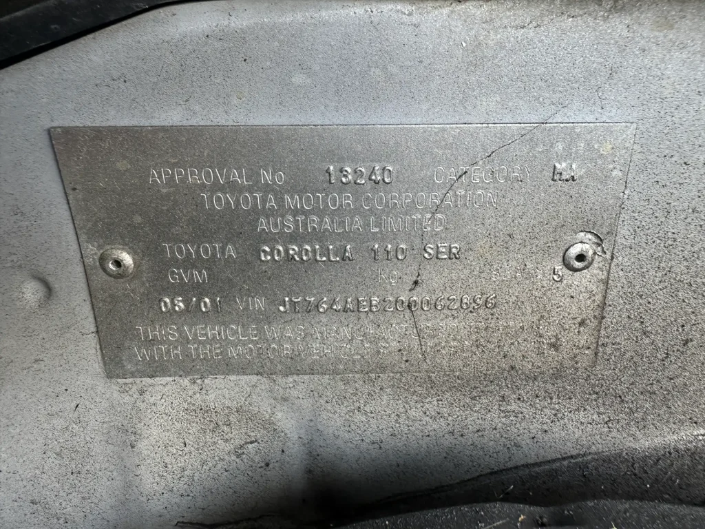 Toyota Corolla 2001 Silver Auto Petrol