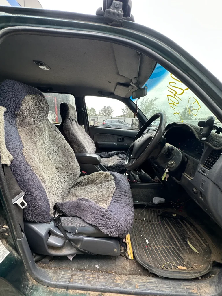 Toyota Hilux 2001 Green Man Diesel