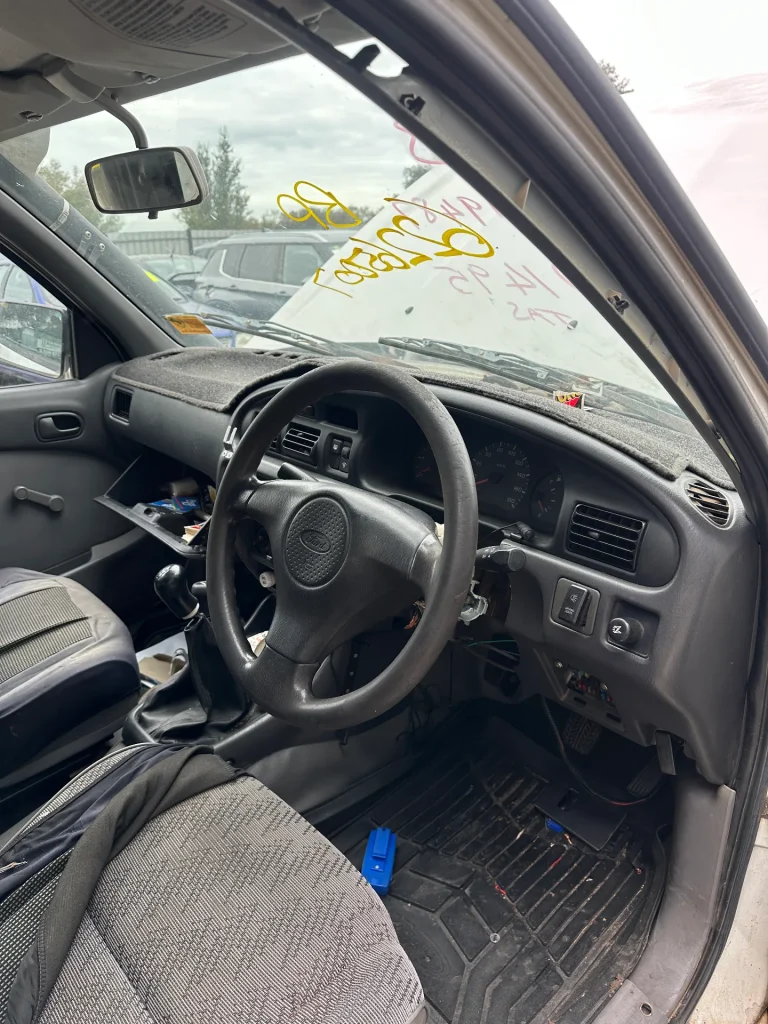 Ford Courier 2002 White Man Diesel