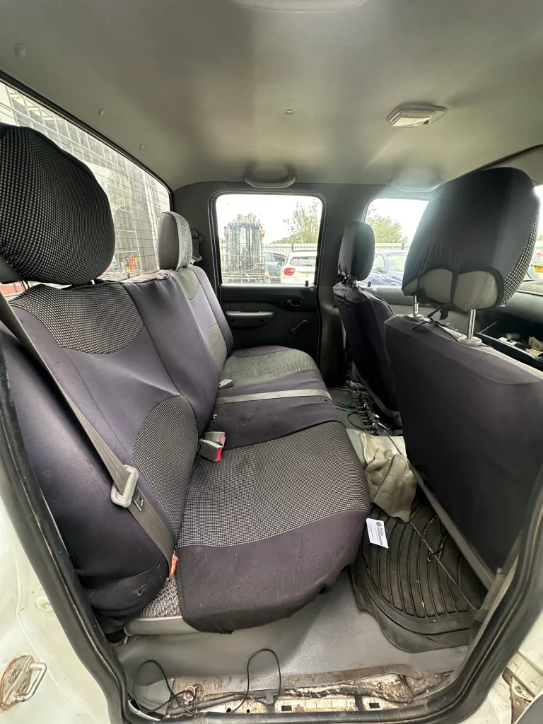 Ford Courier 2002 White Man Diesel