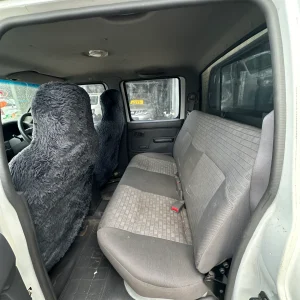 Nissan Navara 2004 White Man Diesel