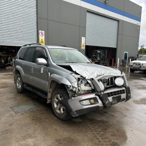 Toyota Prado 2004 Silver Auto Diesel