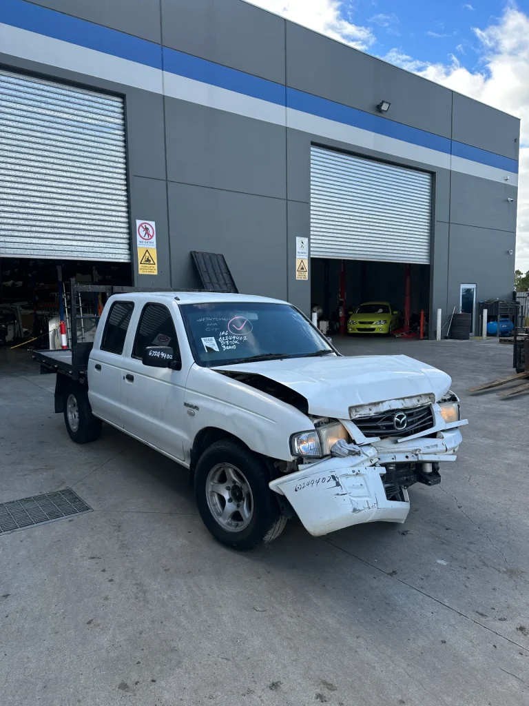 Mazda Bravo 2005 White Man Diesel