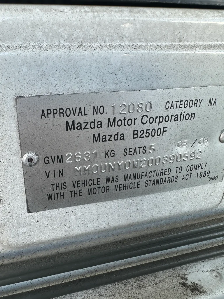 Mazda Bravo 2005 White Man Diesel