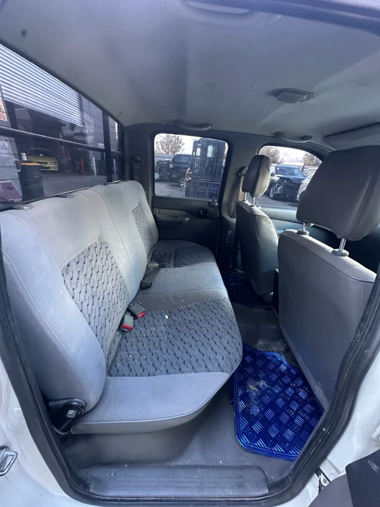 Mazda Bravo 2005 White Man Diesel
