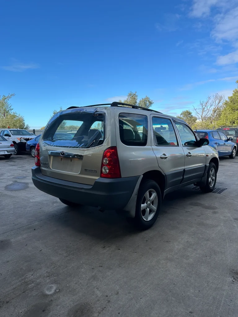 Mazda Tribute 2005 Silver Auto Petrol