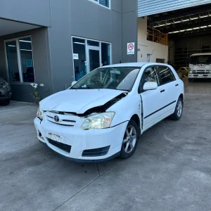 Toyota Corolla 2006 White Auto Petrol