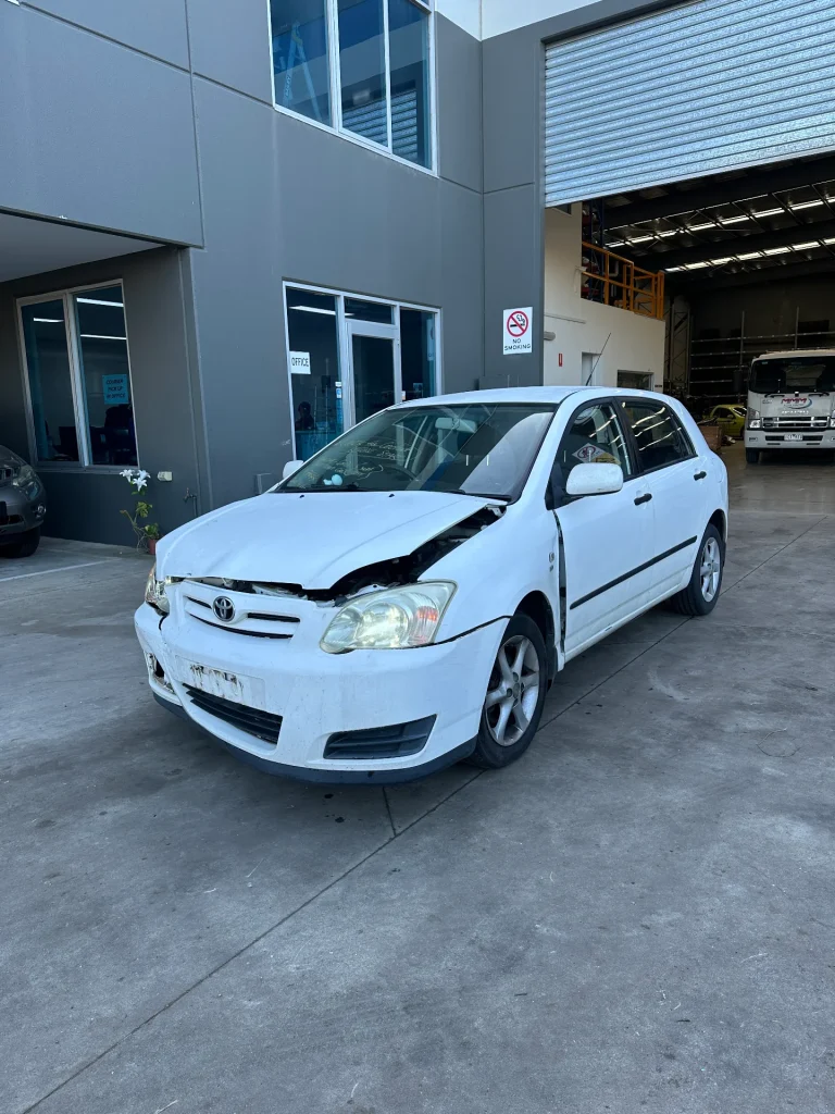 Toyota Corolla 2006 White Auto Petrol