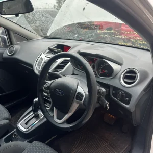 Ford Fiesta 2011 White Auto Petrol