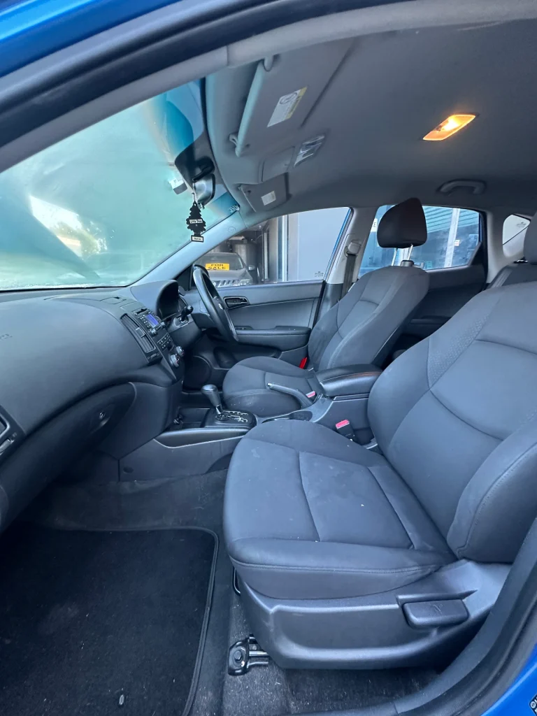 Hyundai I30 2011 Blue Auto Petrol