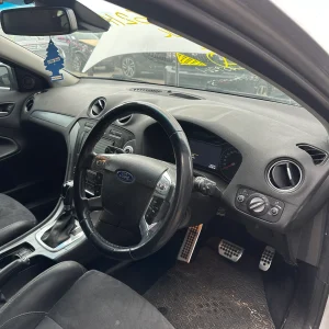 Ford Mondeo 2013 Silver Auto Diesel