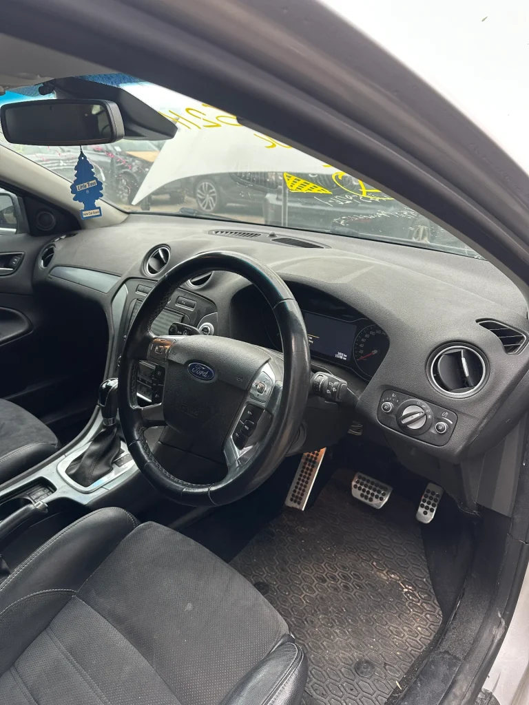 Ford Mondeo 2013 Silver Auto Diesel