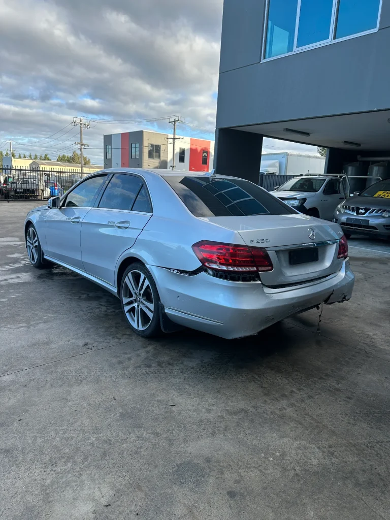 Mercedes Benz E250 2013 Silver Auto Diesel