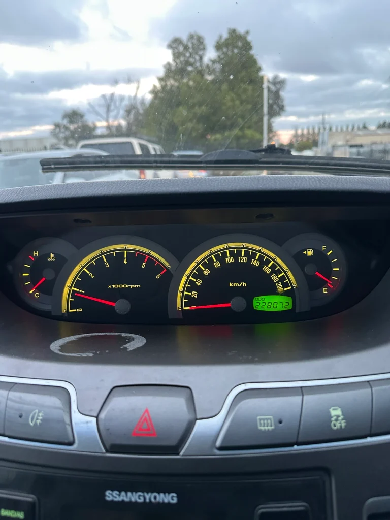 Ssangyong Stavic 2013 Black Auto Diesel