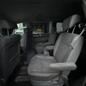 Ssangyong Stavic 2013 Black Auto Diesel