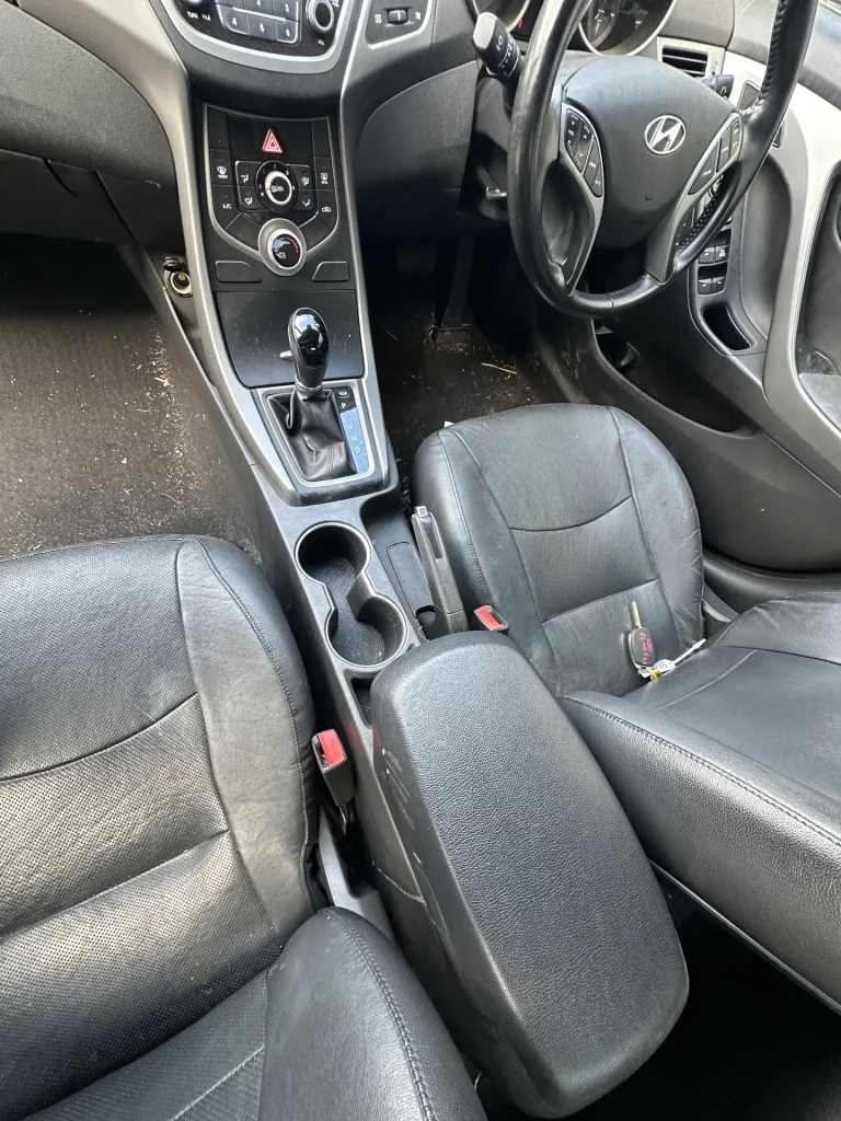 Hyundai Elantra 2014 Silver Auto Petrol