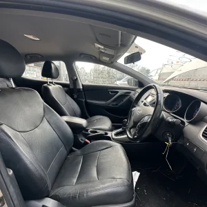 Hyundai Elantra 2014 Silver Auto Petrol