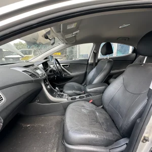 Hyundai Elantra 2014 Silver Auto Petrol