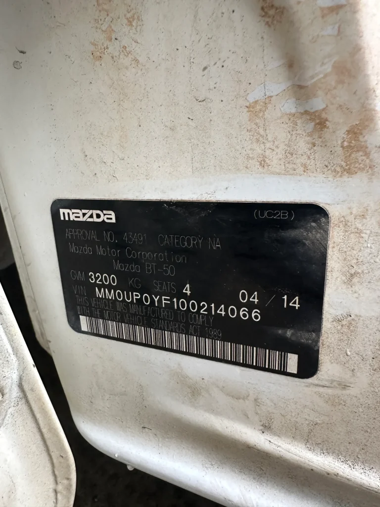 Mazda BT50 2014 White Man Diesel
