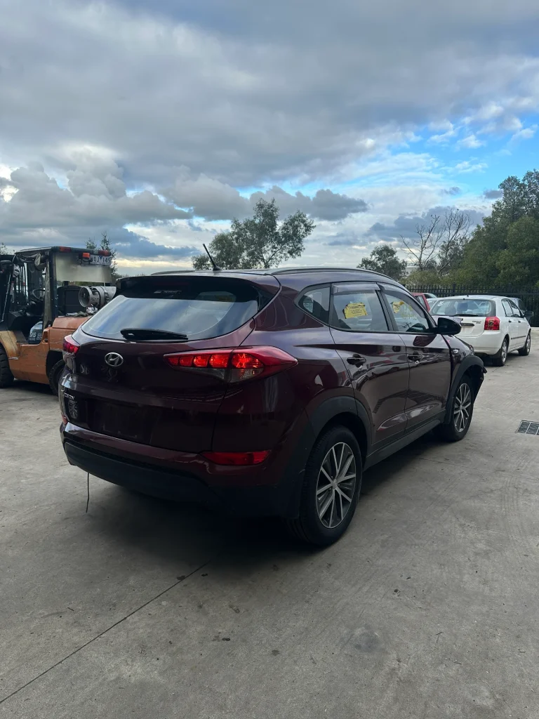 Hyundai Tucson 2015 Red Auto Petrol