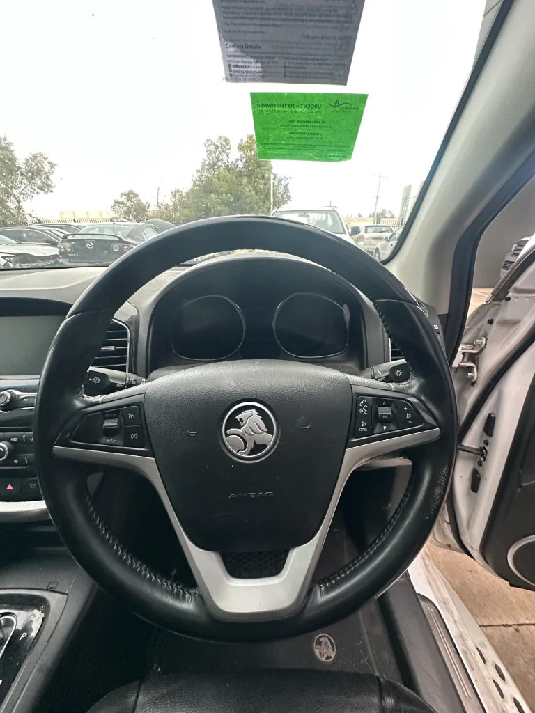 Holden Captiva 2017 White Auto Diesel
