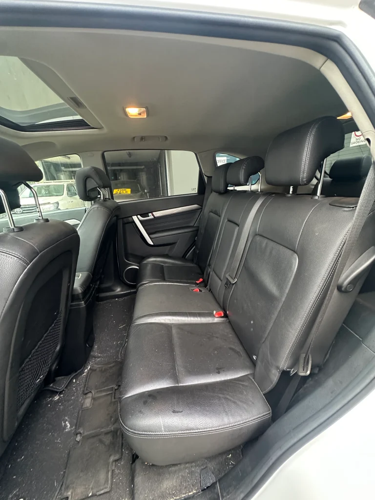 Holden Captiva 2017 White Auto Diesel