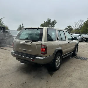 Nissan Pathfinder 1999 Gold Auto Petrol