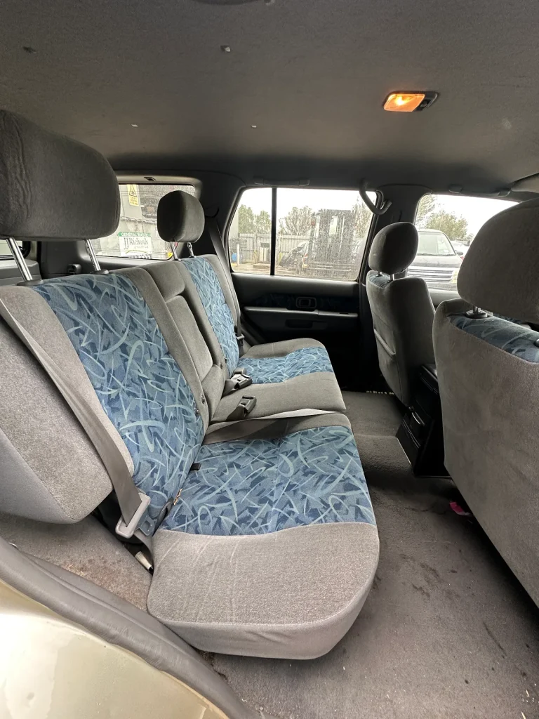 Nissan Pathfinder 1999 Gold Auto Petrol