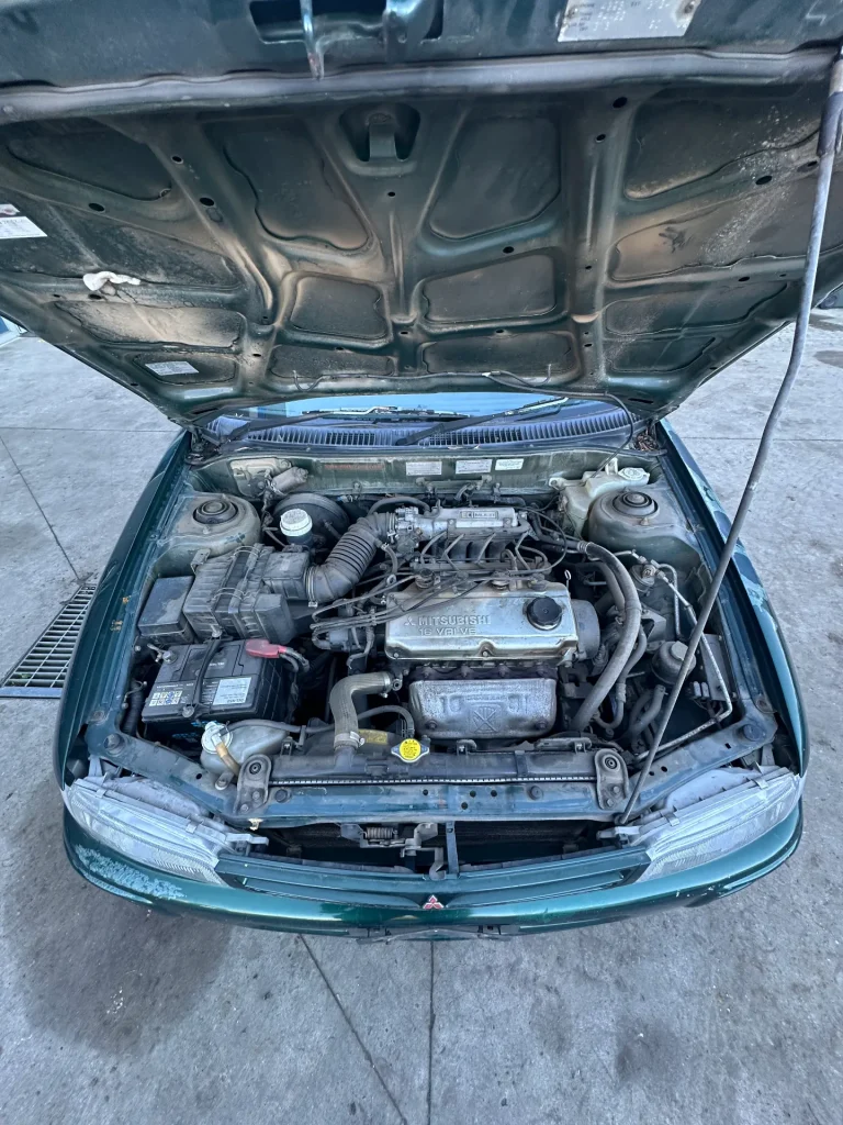 Mitsubishi Lancer 2000 Green Auto Petrol