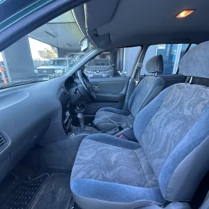 Mitsubishi Lancer 2000 Green Auto Petrol