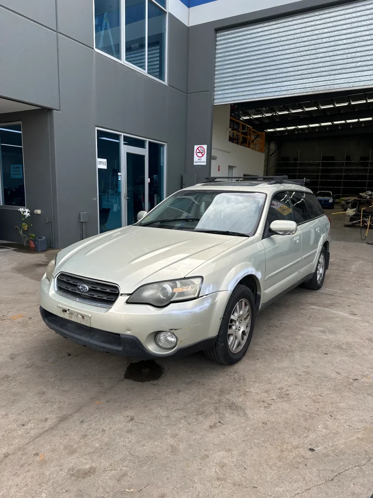Subaru Outback 2003 Gold Man Petrol