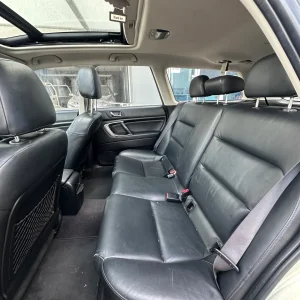 Subaru Outback 2003 Gold Man Petrol