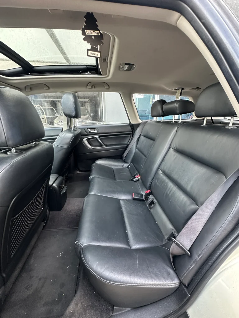 Subaru Outback 2003 Gold Man Petrol