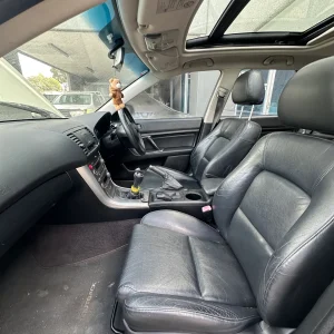 Subaru Outback 2003 Gold Man Petrol