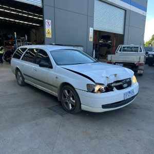 Ford Falcon 2004 White Auto LPG