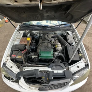 Ford Falcon 2004 White Auto LPG