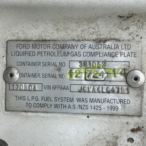 Ford Falcon 2004 White Auto LPG