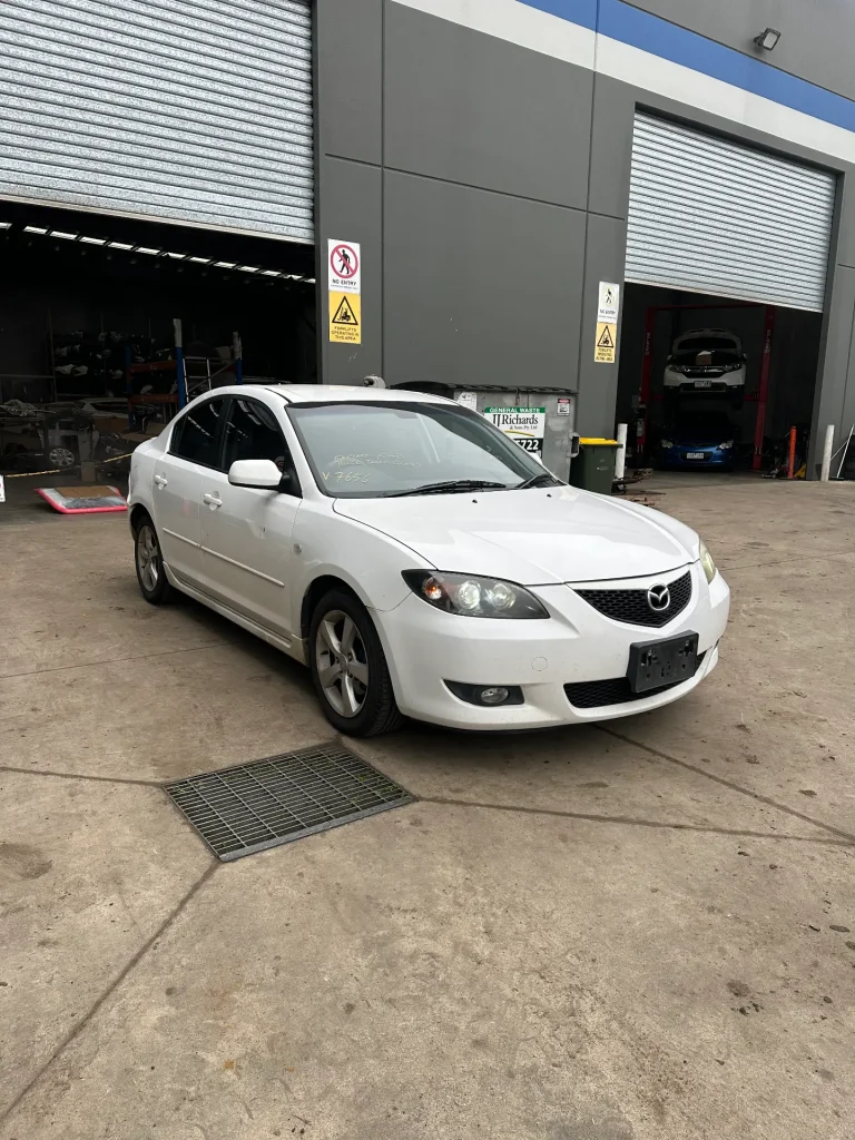 Mazda 3 2004 White Auto Petrol