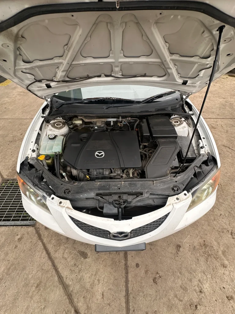 Mazda 3 2004 White Auto Petrol